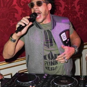 JoeyStarr - Soirée du 10ème anniversaire de l'agence audiovisiuelle "Flair production" à l'hôtel "Le Marois" à Paris le 28 mars 2019. Flair Production a aujourd'hui produit une centaine de films dans plus de 20 pays différents. Long-métrages de documentaires ou de fiction, films corporate et institutionnels de qualité, scénographies originales, publicités et ou clips innovants, la société développe des projets en parfaite cohérence avec la ligne éditoriale historique de Flair Production qui cherche à fédérer le public le plus large autour de thématiques fortes et humaines, de destins toujours étonnants et de problématiques de société souvent peu traitées à l'écran. © Coadic Guirec/Bestimage