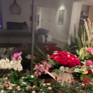 Coralie Porrovecchio a eu le droit à une belle surprise de la part de son chéri le footballeur Boubacar Kamara. Le 17 octobre 2019.