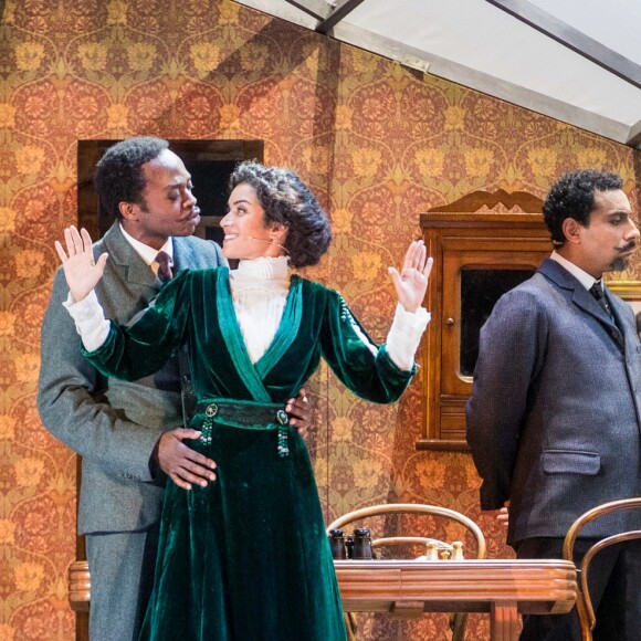 Sabrina Ouazani, Marc Zinga, Lyes Salem, Karidja Touré - Filage Les Justes, une tragédie musicale adaptée par Abd Al Malik d'après la pièce d'Albert Camus au Théâtre du Châtelet, Paris, le 4 octobre 2019. Adaptation et mise en scène: Abd Al Malik  - Musique: Bilal et Wallen - Collaborateur artistique: Emmanuel Demarcy-Mota - Coordination artistique Fabien Coste - Décors: Amélie Kiritzé-Topor - Lumières et vidéos: Vincent Idez   Distribution: Dora Doulebov S.Ouazani La Grande Duchesse C.Courau Ivan Kaliayev M.Zinga Stepan Fedorov L.Salem Boris Annenkov Y.Hajdi Alexis Voinov K.Touré Skouratov M.Alaya Foka M.Falkone Le gardien F.Chau L'âme russe (chanté) C.Jouannest © Da Silva / Bestimage 04/10/2019 - Paris