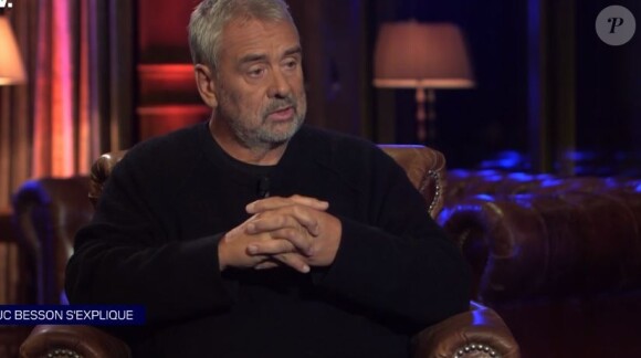 Luc Besson lors de l'interview diffusée sur BFMTV le 8 octobre 2019, réalisée le 2 octobre. Il y avoue pour la première fois avoir eu une relation extraconjugale avec l'actrice Sand Van Roy.