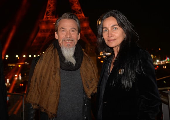Exclusif - Florent Pagny et sa femme Azucena Caman - Backstage du concert anniversaire des 130 ans de la Tour Eiffel à Paris, qui sera diffusé le 26 octobre sur France 2. Le 2 octobre 2019. © Perusseau-Veeren/ Bestimage