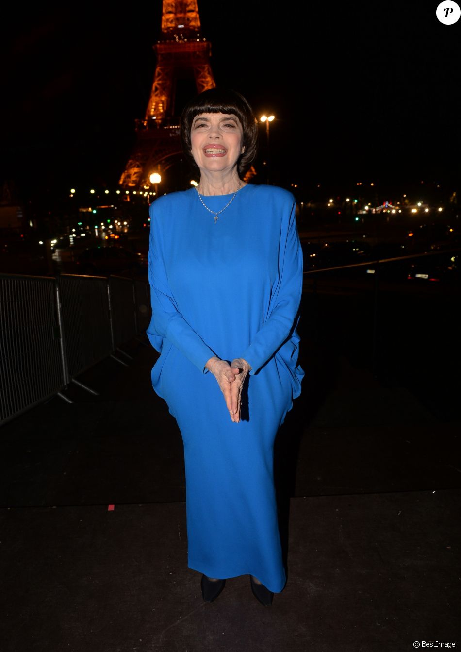 Exclusif Mireille Mathieu Backstage Du Concert Anniversaire Des 130 Ans De La Tour Eiffel A Paris Qui Sera Diffuse Le 26 Octobre Sur France 2 Le 2 Octobre Purepeople