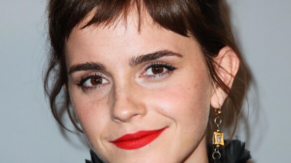 Emma Watson : Tendres câlins avec son père dans les rues de Londres