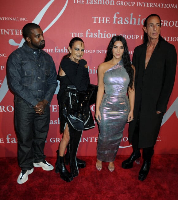 Kanye West, Michèle Lamy, Kim Kardashian et Rick Owens assistent au gala Night Of Stars 2019 au Cipriani Wall Street. New York, le 24 octobre 2019.
