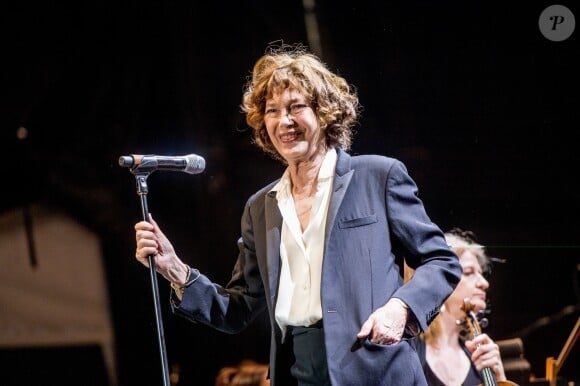 Jane Birkin en concert lors du 3e jour du 51e Festival d'été du Québec au Canada, le 7 juillet 2018.