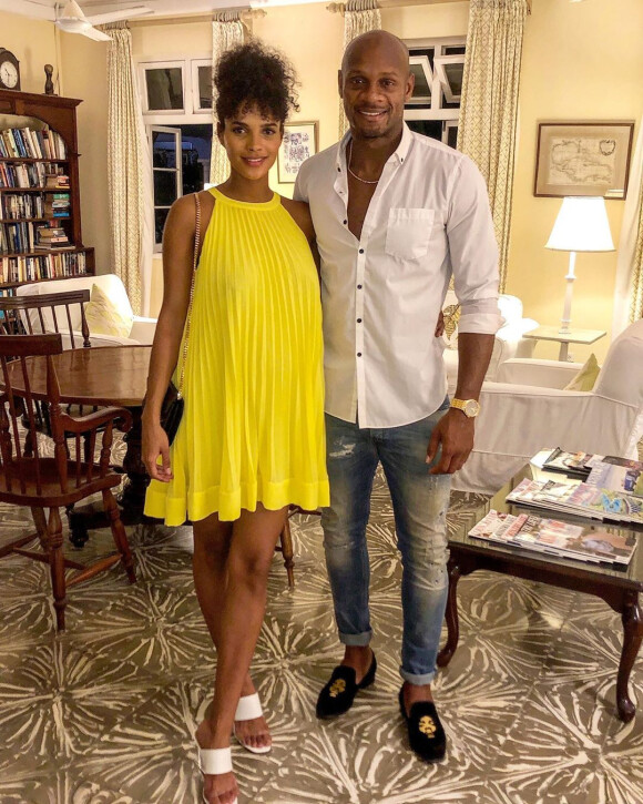 Le sprinteur jamaïcain Asafa Powell et sa femme le mannequin canadien Alyshia Miller (photo Instagram du 23 juin 2019, au Jamaica Inn lors de l'anniversaire d'Alyshia) ont eu en octobre 2019 leur premier enfant ensemble, un fils prénommé Amieke.