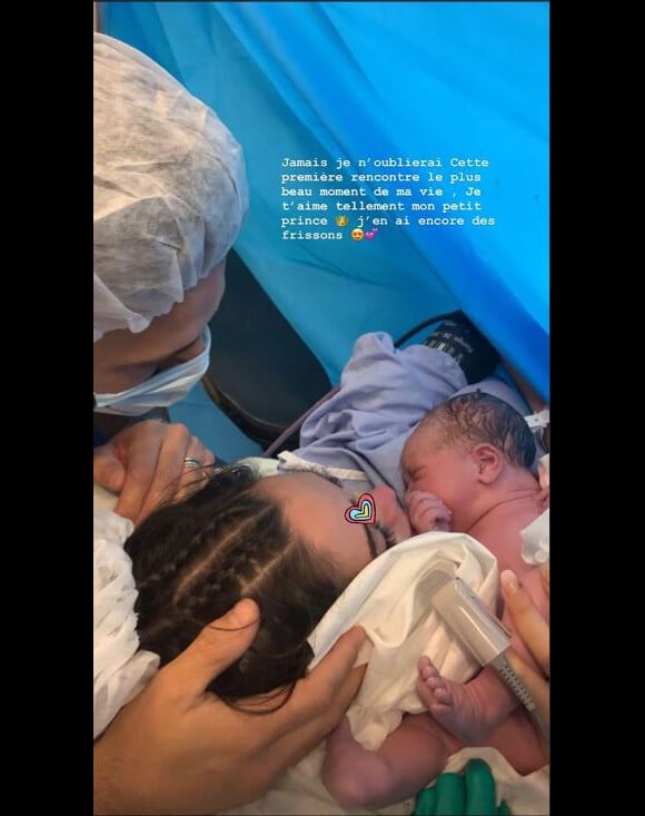 Nabilla partage une photo de son fils Milann après l'accouchement sur Instagram le 29 octobre 2019.