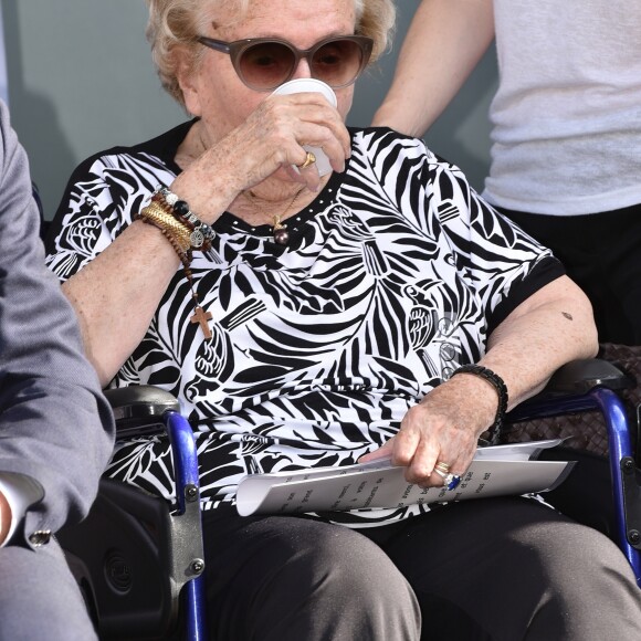 Inauguration de la rue Jacques et Bernadette Chirac, par la femme de l'ancien président de la République, Bernadette Chirac (en fauteuil roulant) et sa fille Claude, à Brive-la-Gaillarde. Le 8 juin 2018