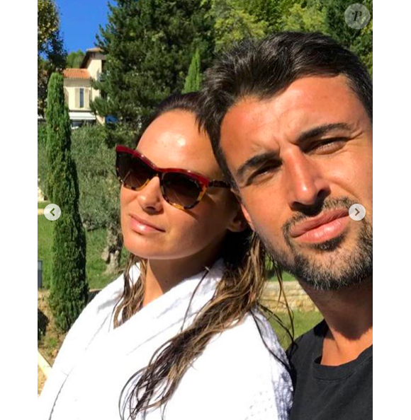 Géraldine Lapalus et son chéri Julien Sassano, en amoureux, sur Instagram, le 30 octobre 2019.