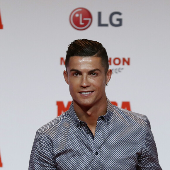 Cristiano Ronaldo assiste au Prix Marca Leyenda à Madrid en Espagne, le 29 juillet 2019.