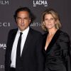 Alejandro Gonzalez Inarritu et sa femme Maria Eladia Hagerman assistent au gala Art + Film au musée LACMA à Los Angeles. Le 2 novembre 2019.