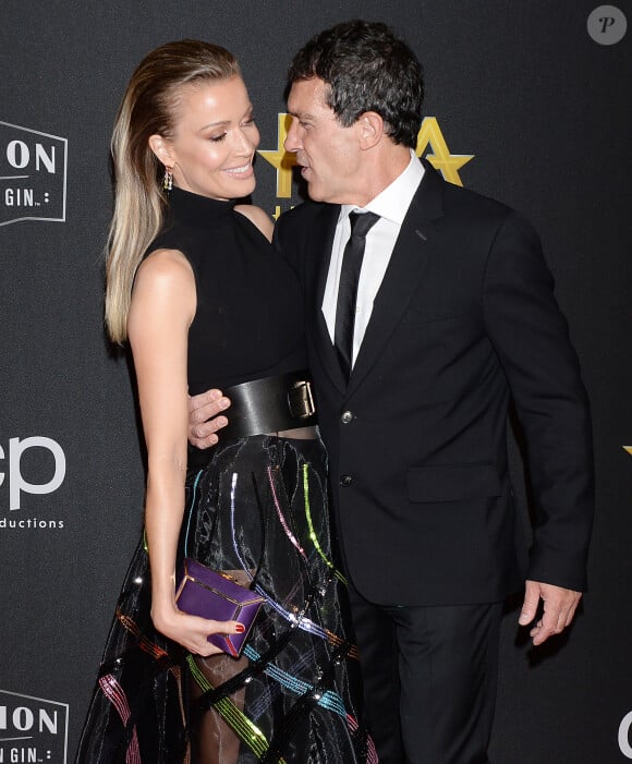 Antonio Banderas et sa compagne Nicole Kimpel lors des "23rd Annual Hollywood Film Awards" à Los Angeles. Le 3 novembre 2019.