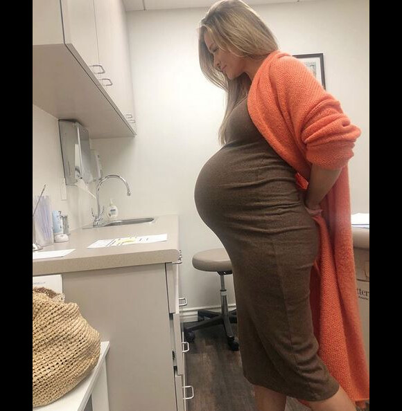 Joanna Krupa, enceinte. Novembre 2019.
