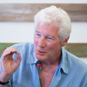 Richard Gere en conférence, sur l'île de Lampedusa en Italie. Le 10 août 2019. @Europa Press/Contacto/ABACAPRESS.COM