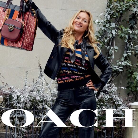 Kate Moss dans "Wonder For All", la campagne de fin d'année 2019 de Coach. Photo par Juergen Teller.