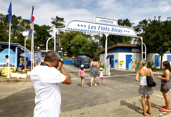 Touristes au camping des Flots bleus.