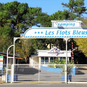 Touristes au camping des Flots bleus.