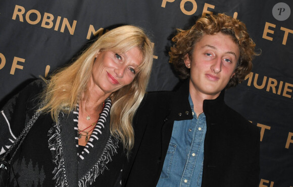 Isabelle Camus et son fils Joalukas Noah - Générale du nouveau spectacle "Muriel Robin et Pof !" au Palais des Sports à Paris le 3 octobre 2019. © Coadic Guirec/Bestimage