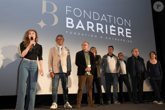 Sarah Suco, Dominique Desseigne, Yvan Attal, - Remise du prix Cinéma 2019 de la Fondation Barrière pour le film "Les Eblouis" au Publicis Cinémas à Paris le 7 Octobre 2019. © Coadic Guirec/Bestimage