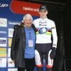 Mathieu van der Poel et son grand-père Raymond Poulidor lors du cyclocross de Lignières le 17 janvier 2016. © Gwendoline Le Goff / Panoramic / Bestimage