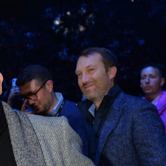 Cyril Hanouna ( pose avec la ceinture de champion de boxe ) lors du gala de boxe Univent à l'AccorHotels Arena de Paris pour le championnat du monde WBA le 15 novembre 2019. © Veeren / Bestimage