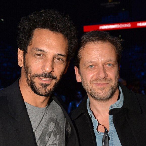 Tomer Sisley et Jonathan Zaccaï lors du gala de boxe Univent à l'AccorHotels Arena de Paris pour le championnat du monde WBA le 15 novembre 2019. © Veeren / Bestimage