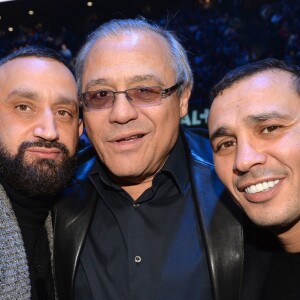 Cyril Hanouna, Louis Acariès et Brahim Asloum lors du gala de boxe Univent à l'AccorHotels Arena de Paris pour le championnat du monde WBA le 15 novembre 2019. © Veeren / Bestimage