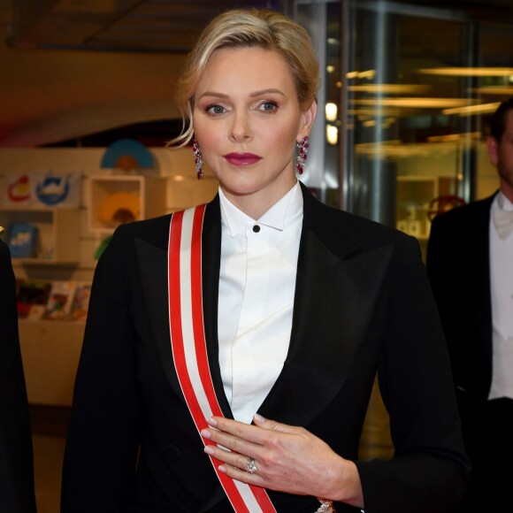 La princesse Charlène de Monaco - Arrivées à la soirée de gala à l'occasion de la fête nationale monégasque au Grimaldi Forum à Monaco le 19 novembre 2019. Cette année, c'est le l'opéra Lucia di Lammermoor qui est joué sur la scène de la salle des Princes. © Bruno Bebert / Pool Monaco / Bestimage