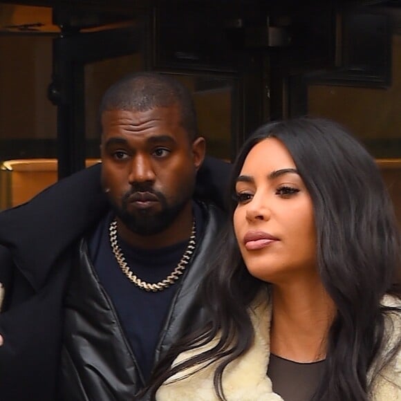 Kim Kardashian et son mari Kanye West quittent l'hôtel Ritz-Carlton à New York, le 7 novembre 2019.
