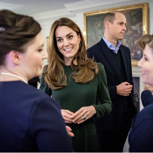 Kate Middleton et le prince William lors de leur rencontre avec les nommés au Tusk Conservation Awards, au palais de Kensington, le 21 novembre 2019.