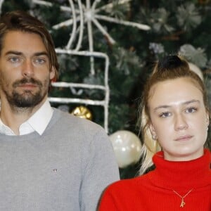 Exclusif - Camille Lacourt et Zoé Marchal (fille de Olivier Marchal) inaugurent les illuminations de Noël à Westfield Velizy 2, Velizy le 23 Novembre 2019 © Marc Ausset-Lacroix / Bestimage