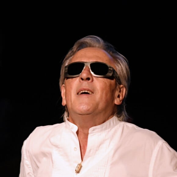 Gilbert Montagné - Concert de l'artiste à l'occasion de l'Appel National pour la Tsedaka au profit des plus démunis à Nice le 24 novembre 2019, au Palais Acropolis, salle Athéna. © Bruno Bebert/Bestimage