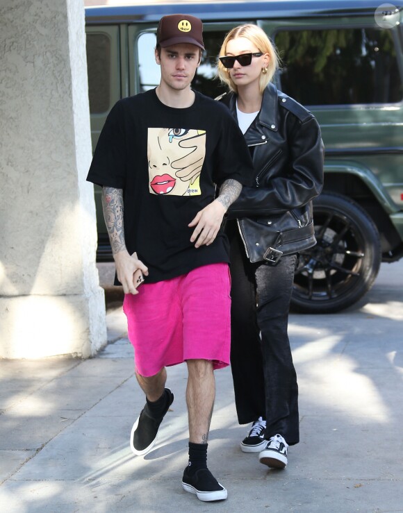 Justin Bieber et sa femme Hailey Baldwin Bieber à Los Angeles, le 23 novembre 2019.