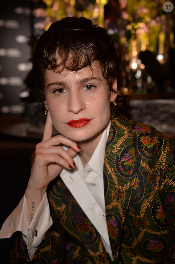 Christine and the Queens (Héloïse Letissier) - Remise des GQ Awards "Les Femmes et les Hommes de l'année 2019" à l'hôtel de Crillon à Paris, le 26 novembre 2019. © Veeren/Bestimage