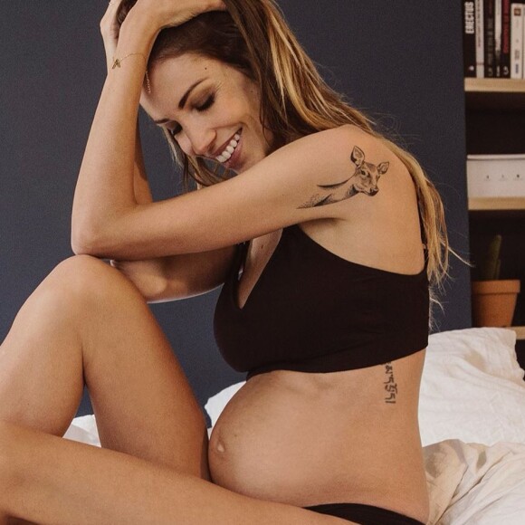 Alexandra Rosenfeld enceinte et divin en lingerie sur Instagram, le 14 novembre 2019