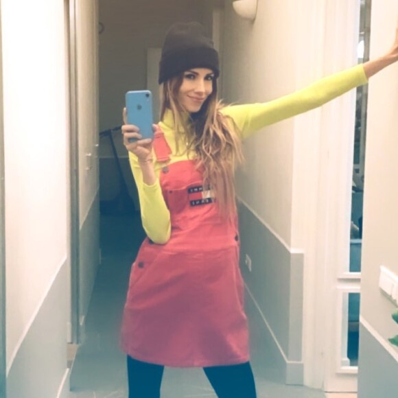 Alexandra Rosenfeld, enceinte, pose sur Instagram, le 25 octobre 2019