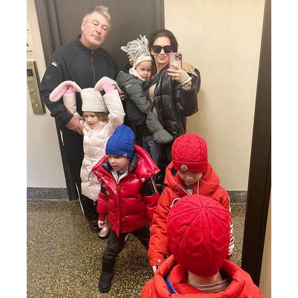Hilaria Baldwin, Alec Baldwin et leur quatre enfants. Novembre 2019.