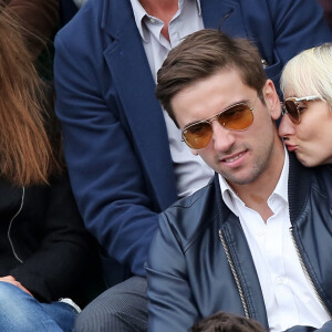 Audrey Lamy et son compagnon Thomas Sabatier - People aux Internationaux de France de tennis a Roland Garros à Paris le 2 juin 2013.