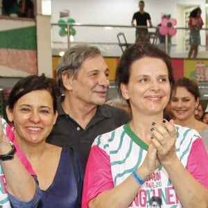 Juliette Binoche en répétition dans l'école de Samba de Mangueira à Rio de Janeiro au Brésil, le 1er décembre 2019