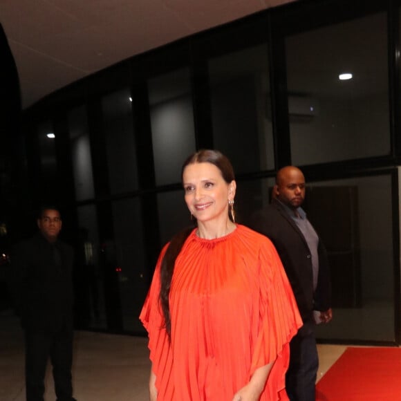 Juliette Binoche à la 30ème soirée d'anniversaire de Imovision à Rio de Janeiro au Brésil, le 30 novembre 2019.