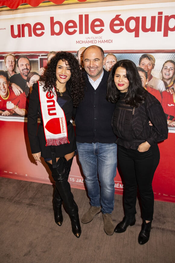 Sabrina Ouazani, Mohamed Hamidi et sa femme - Avant-première du film "Une belle équipe" à Paris le 3 décembre 2019. © Jack Tribeca/Bestimage