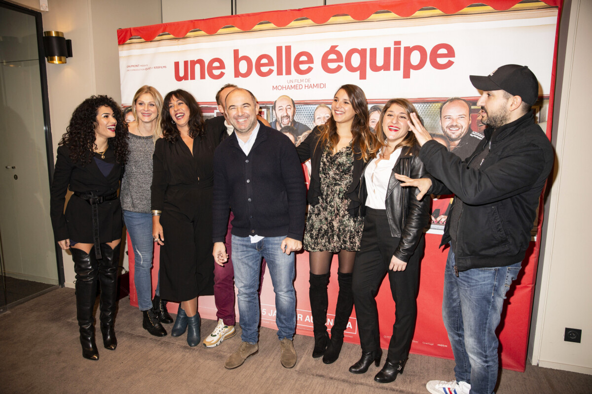 Photo : Sabrina Ouazani, Alexandra Roth, Mohamed Hamidi, Manika Auxire,  Marion Mezadorian, Ibarahim Maalouf - Avant-première du film Une belle  équipe à Paris le 3 décembre 2019. © Jack TribecaBestimage - Purepeople