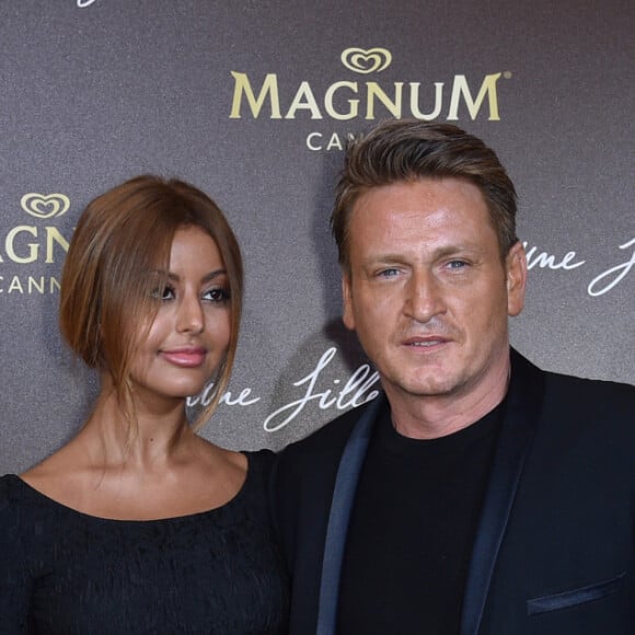 Zahia Dehar et Benoît Magimel lors de la soirée du film "Une Fille Facile" sur la plage privée Magnum lors du 72ème Festival International du Film de Cannes, France, le 20 mai 2019. Pendant cette soirée, l'actrice Z.Dehar a créé sa propre glace Magnum et elle a dansé toute la nuit aux côtés du casting du film. © Giancrlo Gorassini/Bestimage