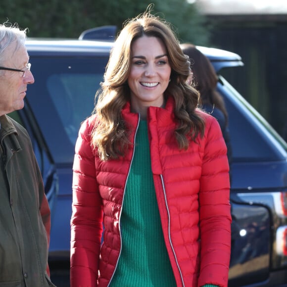 Kate Middleton a participé aux activités caritatives de Noël avec les familles et les enfants lors de sa visite à la "Peterley Manor Farm" à Buckinghamshire. Le 4 décembre 2019