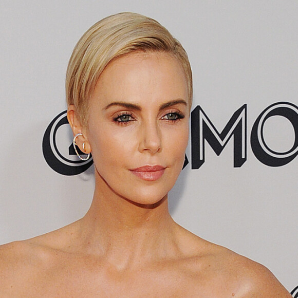 Charlize Theron - Photocall de la soirée "Glamour Women of the Year Awards 2019" à New York. Le 11 novembre 2019