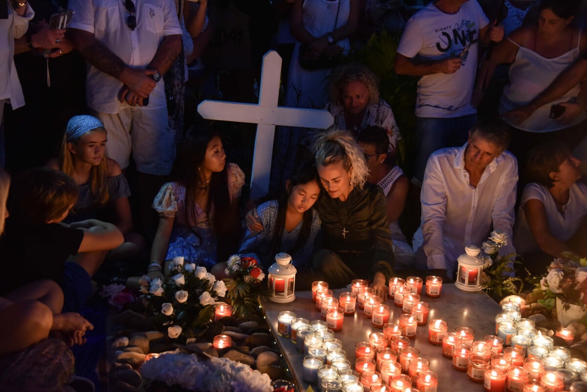 Photo Alc A Boudou Laeticia Hallyday Et Ses Filles Jade Et Joy