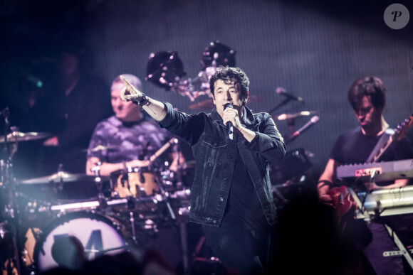 Exclusif - Premier jour du concert de Patrick Bruel lors de sa tournée "Ce soir on sort..." à Paris La Défense Arena le 6 décembre 2019. © Cyril Moreau/Bestimage