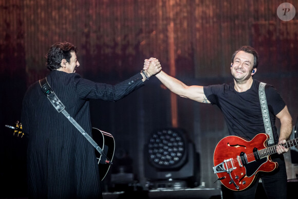 Exclusif - Premier jour du concert de Patrick Bruel lors de sa tournée "Ce soir on sort..." à Paris La Défense Arena le 6 décembre 2019. © Cyril Moreau/Bestimage