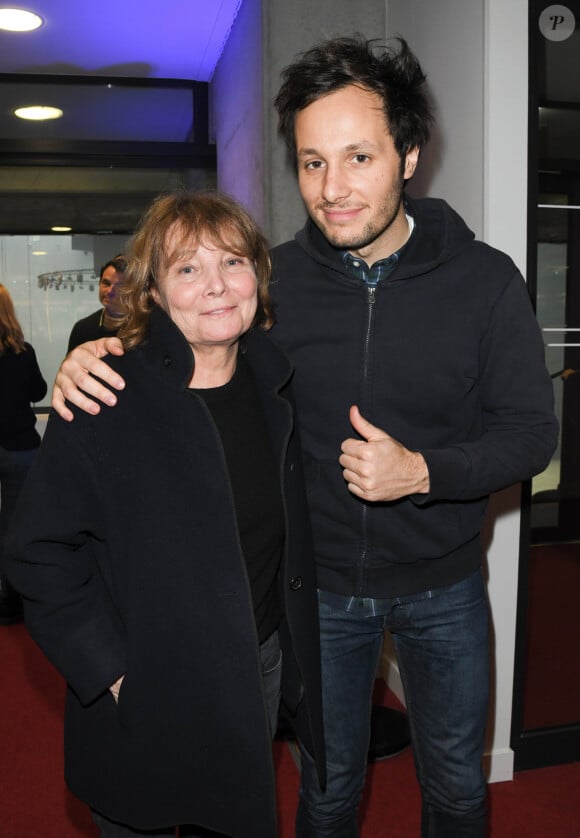 Exclusif - Diane Kurys et Vianney (Vianney Bureau) - People en backstage lors du premier jour du concert de Patrick Bruel lors de sa tournée "Ce soir on sort..." à Paris La Défense Arena le 6 décembre 2019. © Coadic Guirec/Bestimage