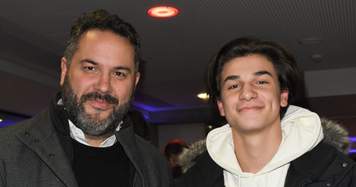 Exclusif - Bruce Toussaint et son fils Noé - People en backstage lors ...